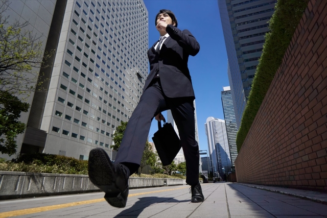 男性